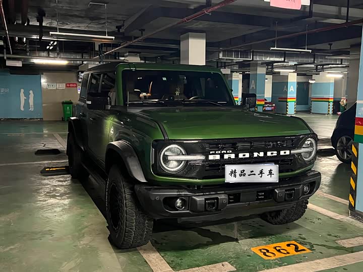 Фото 3 - Ford Bronco
