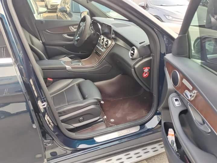 Фото 8 - Mercedes-Benz GLC-Class