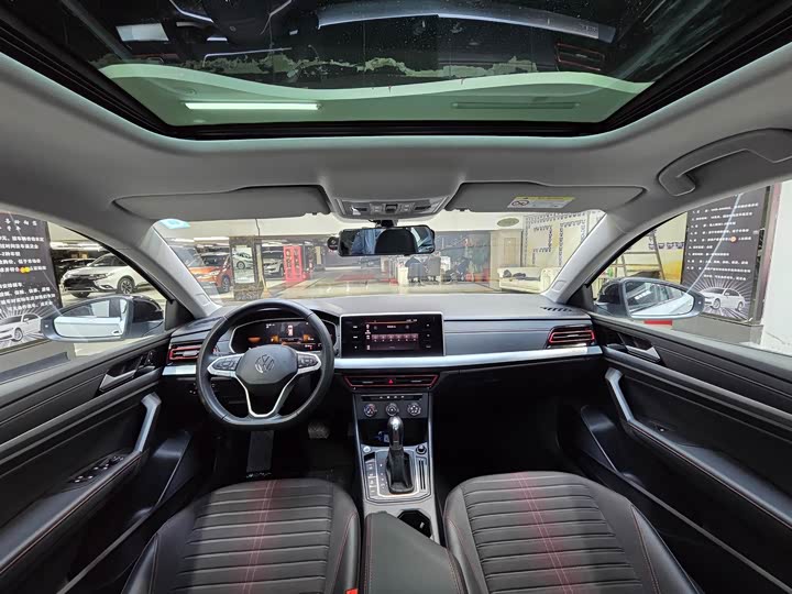 Фото 7 - Volkswagen Lavida