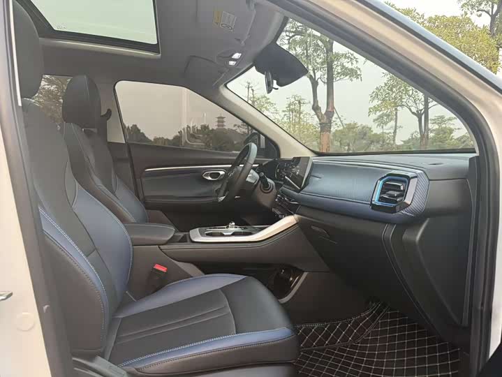 Фото 9 - GAC Trumpchi GS3