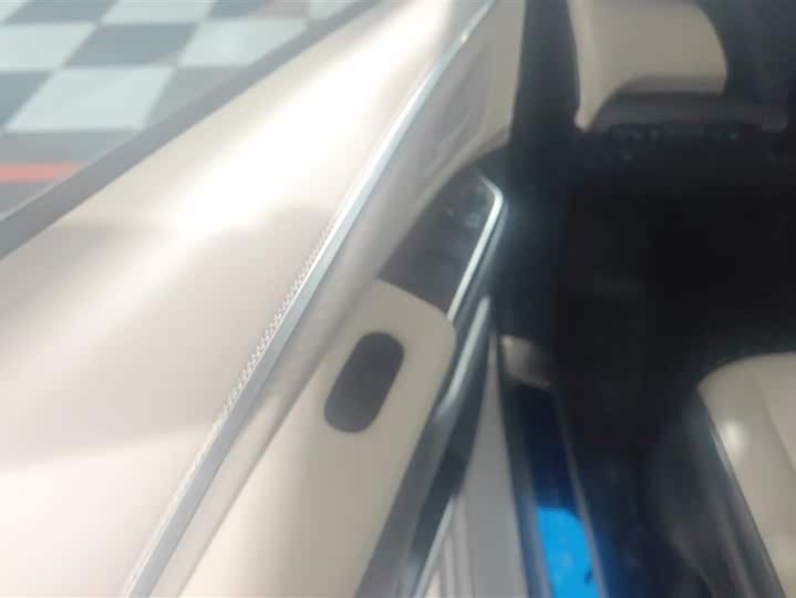 Фото 7 - Toyota Granvia