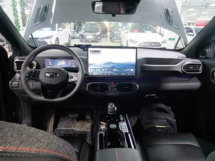 Фото 9 - Geely Cowboy