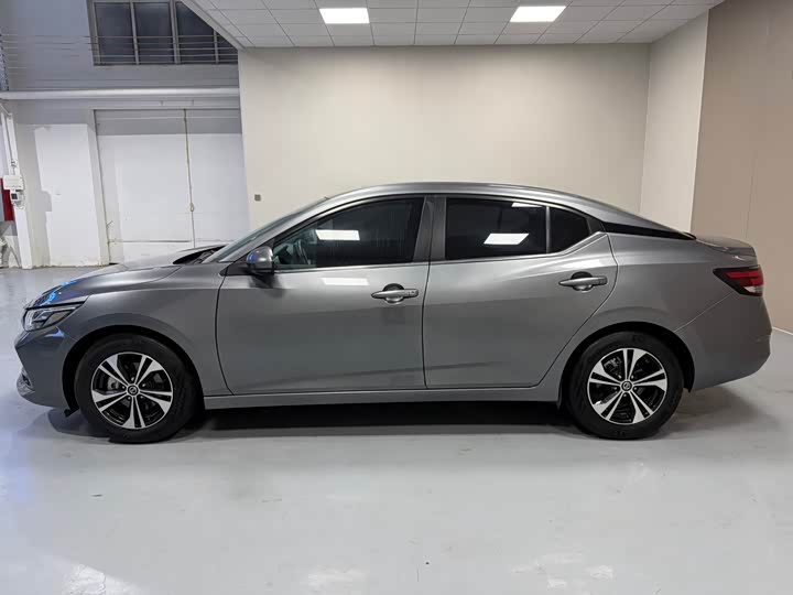 Фото 7 - Nissan Sylphy