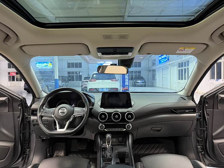 Фото 9 - Nissan Sylphy