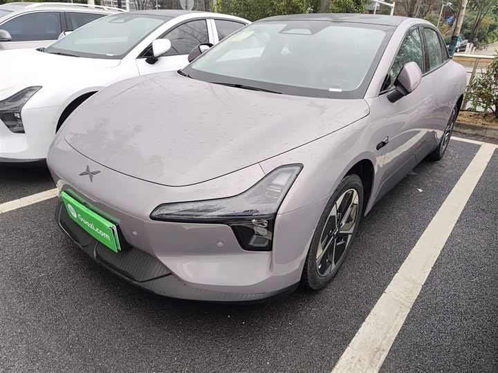 Фото 1 - XPeng Mona M03