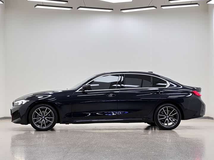 Фото 4 - BMW 3 Series