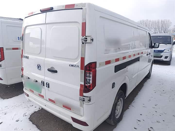 Фото 7 - Dongfeng EM27