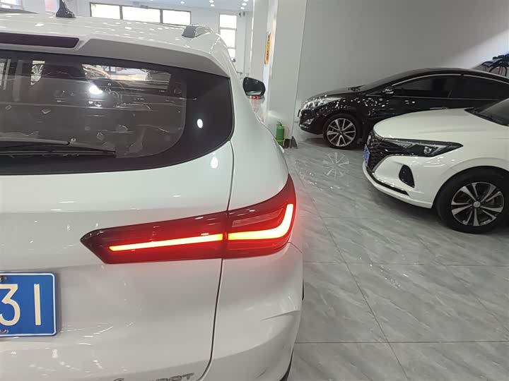 Фото 8 - Changan Oshan X5