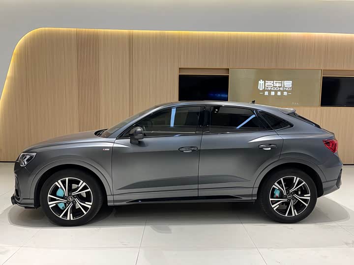 Фото 3 - Audi Q3 Sportback