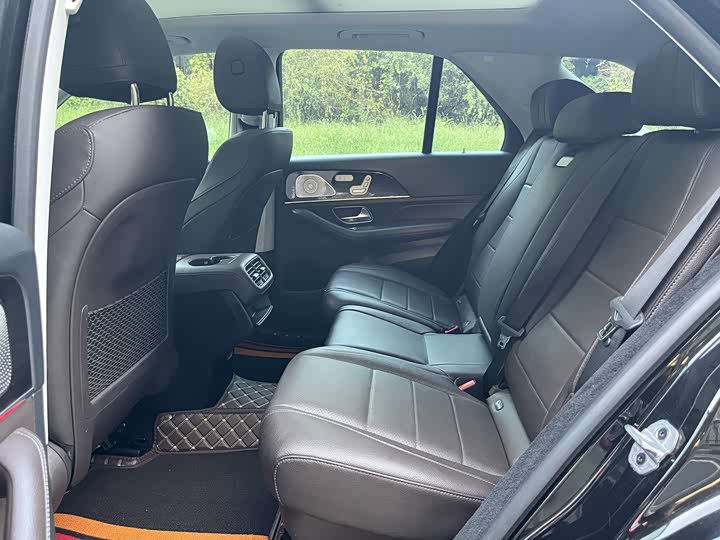 Фото 9 - Mercedes-Benz GLE-Class