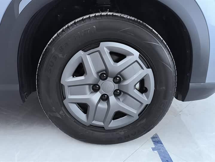 Фото 6 - BYD Yuan Up