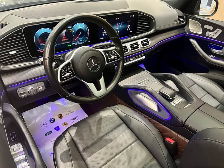 Фото 9 - Mercedes-Benz GLS-Class