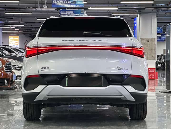 Фото 8 - BYD Yuan Plus