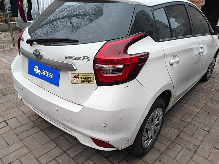 Фото 3 - Toyota Vios FS