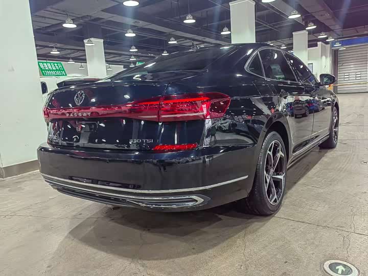 Фото 7 - Volkswagen Passat