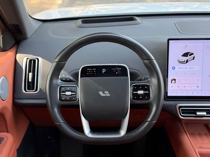 Фото 7 - LiXiang L6