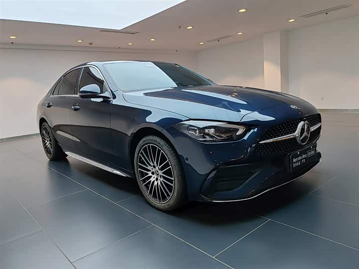 Фото 2 - Mercedes-Benz C-Class