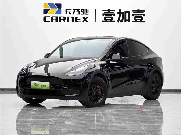 Фото 1 - Tesla Model Y