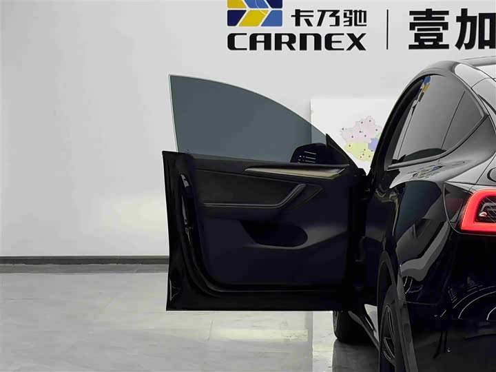 Фото 5 - Tesla Model Y