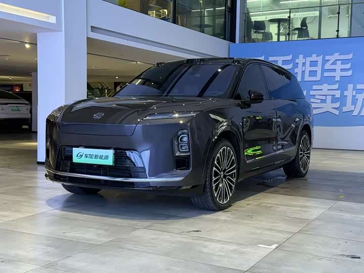 Фото 1 - Nio ES8