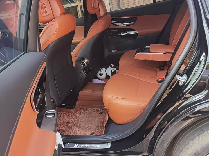 Фото 5 - Mercedes-Benz GLC-Class