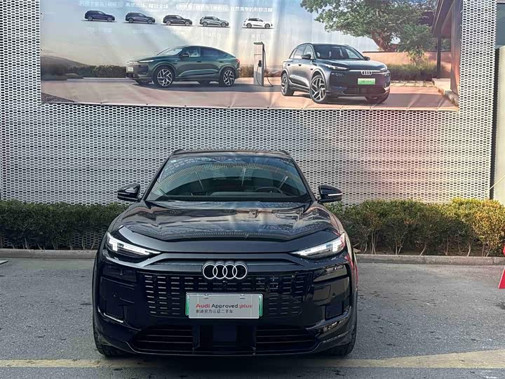 Фото 4 - Audi Q6L e-tron