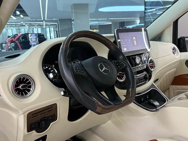 Фото 5 - Mercedes-Benz Vito