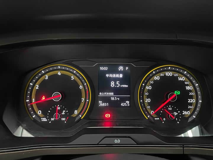 Фото 7 - Volkswagen Tharu