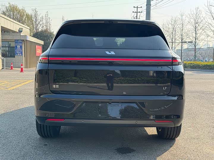 Фото 5 - LiXiang L7