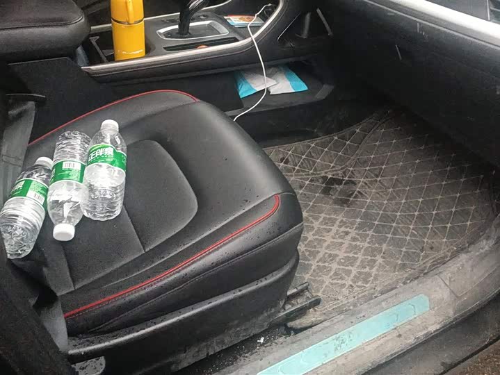 Фото 8 - Haval H6