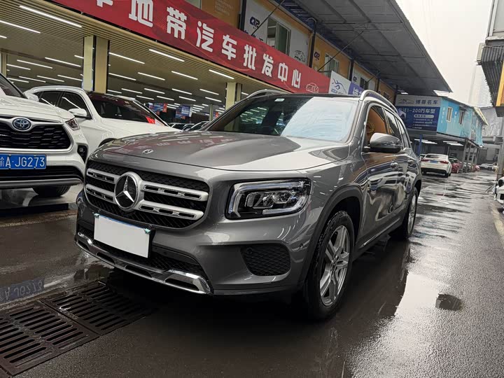 Фото 1 - Mercedes-Benz GLB-Class