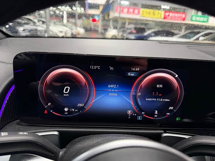 Фото 7 - Mercedes-Benz GLB-Class