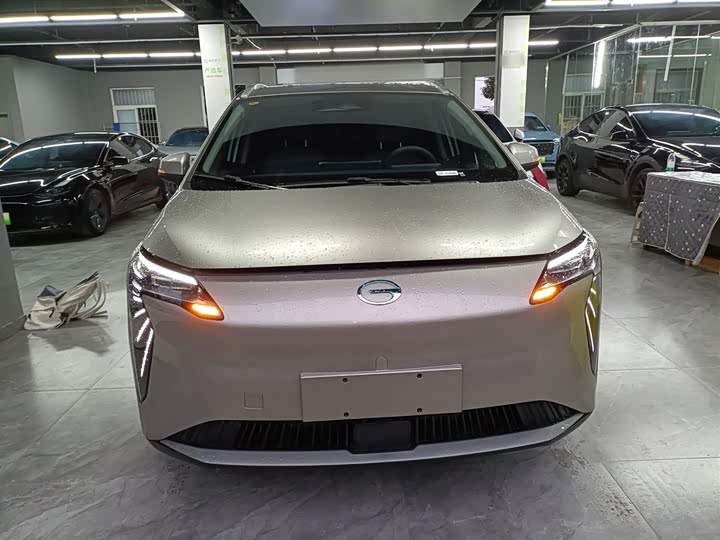 Фото 3 - GAC Aion Y