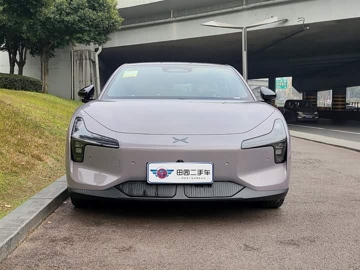 Фото 2 - XPeng Mona M03