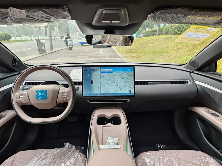 Фото 6 - XPeng Mona M03