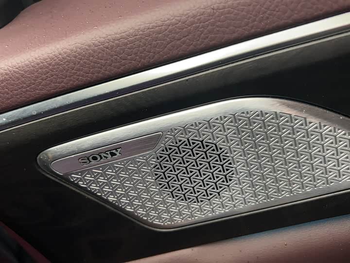 Фото 7 - Jetour X90