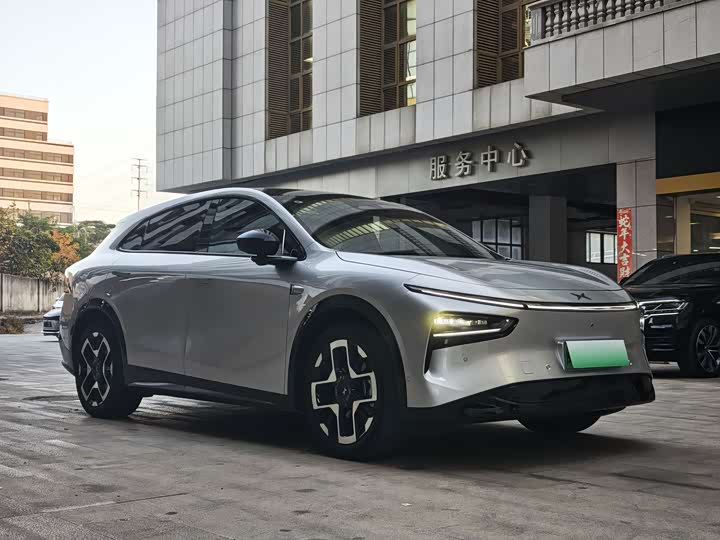 Фото 1 - XPeng G7