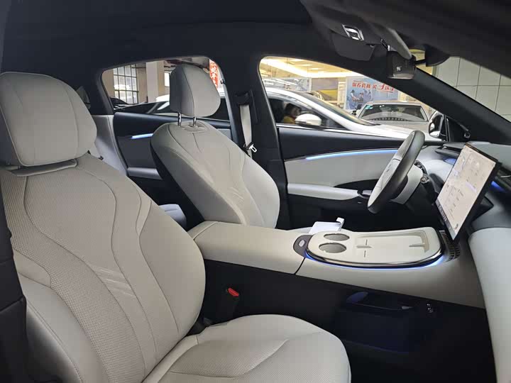 Фото 6 - XPeng G7