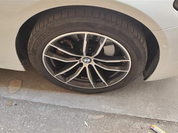 Фото 6 - BMW 5 Series