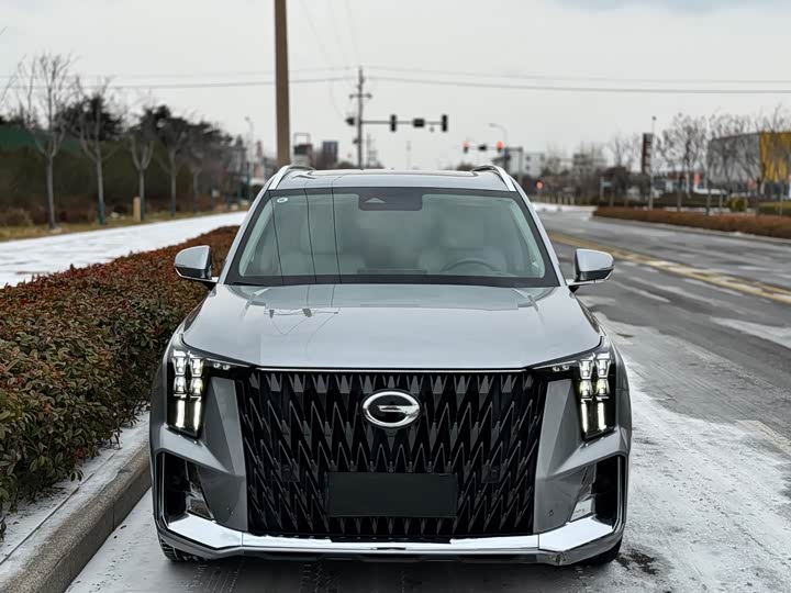 Фото 2 - GAC Trumpchi GS8