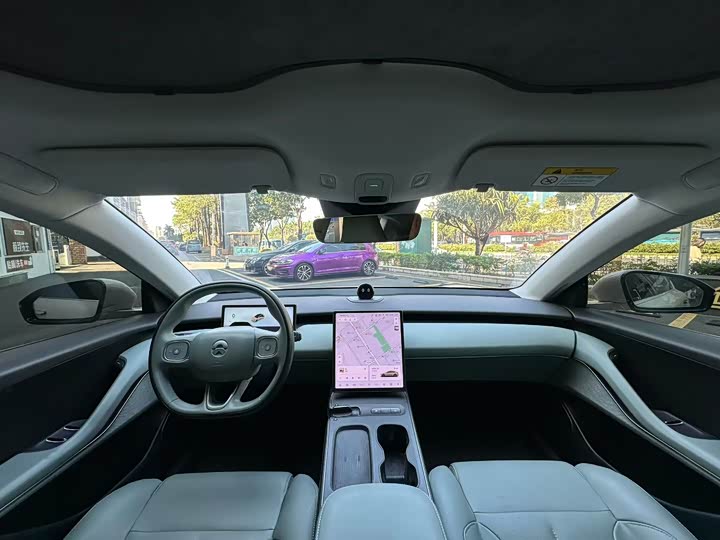 Фото 8 - Nio ET5