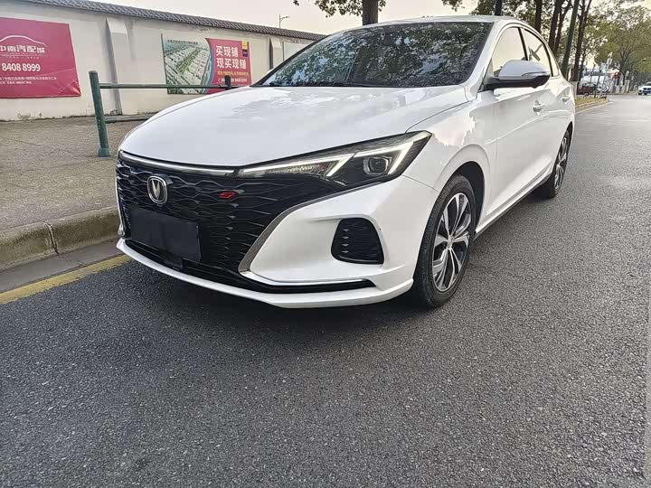 Фото 1 - Changan Eado Plus