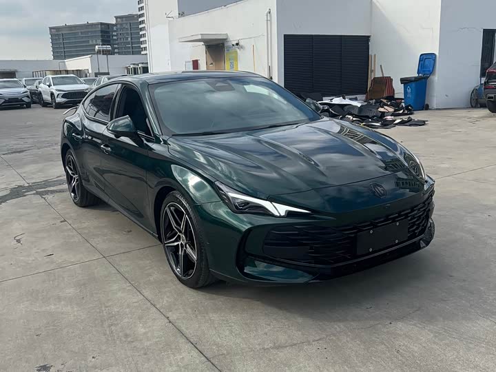 Фото 3 - MG Motor 7