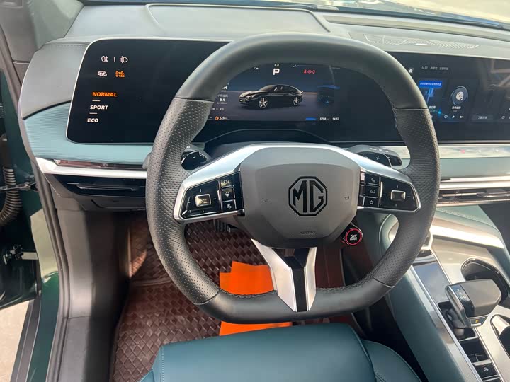 Фото 7 - MG Motor 7