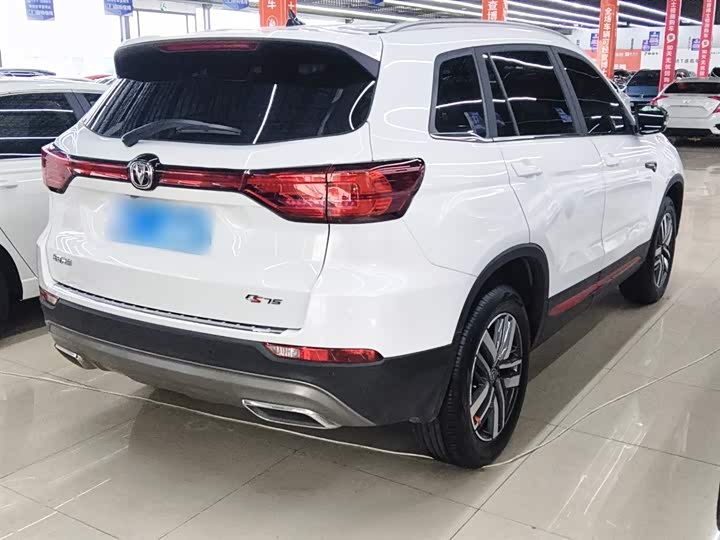 Фото 7 - Changan CS75