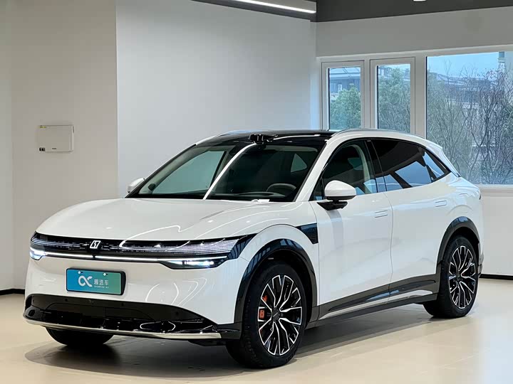 Фото 1 - Zeekr 7X