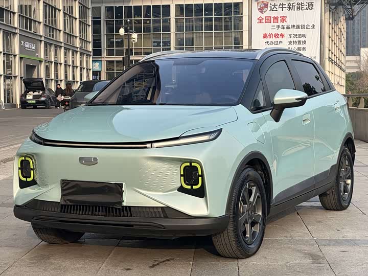 Фото 1 - Geely Geometry E Firefly