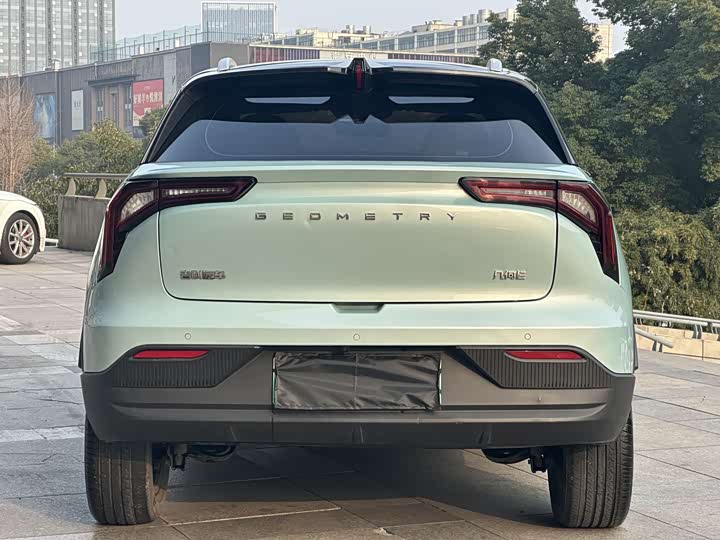 Фото 6 - Geely Geometry E Firefly