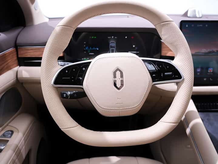 Фото 5 - Aito M7