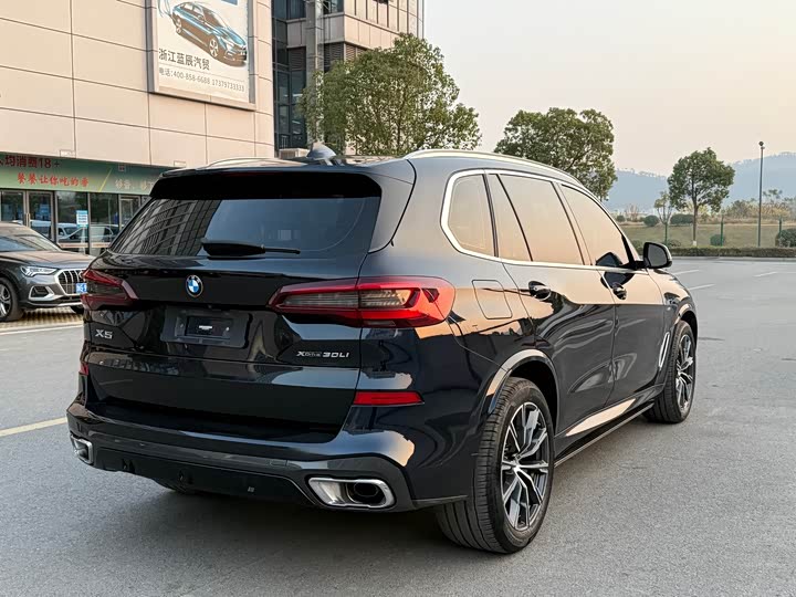 Фото 5 - BMW X5